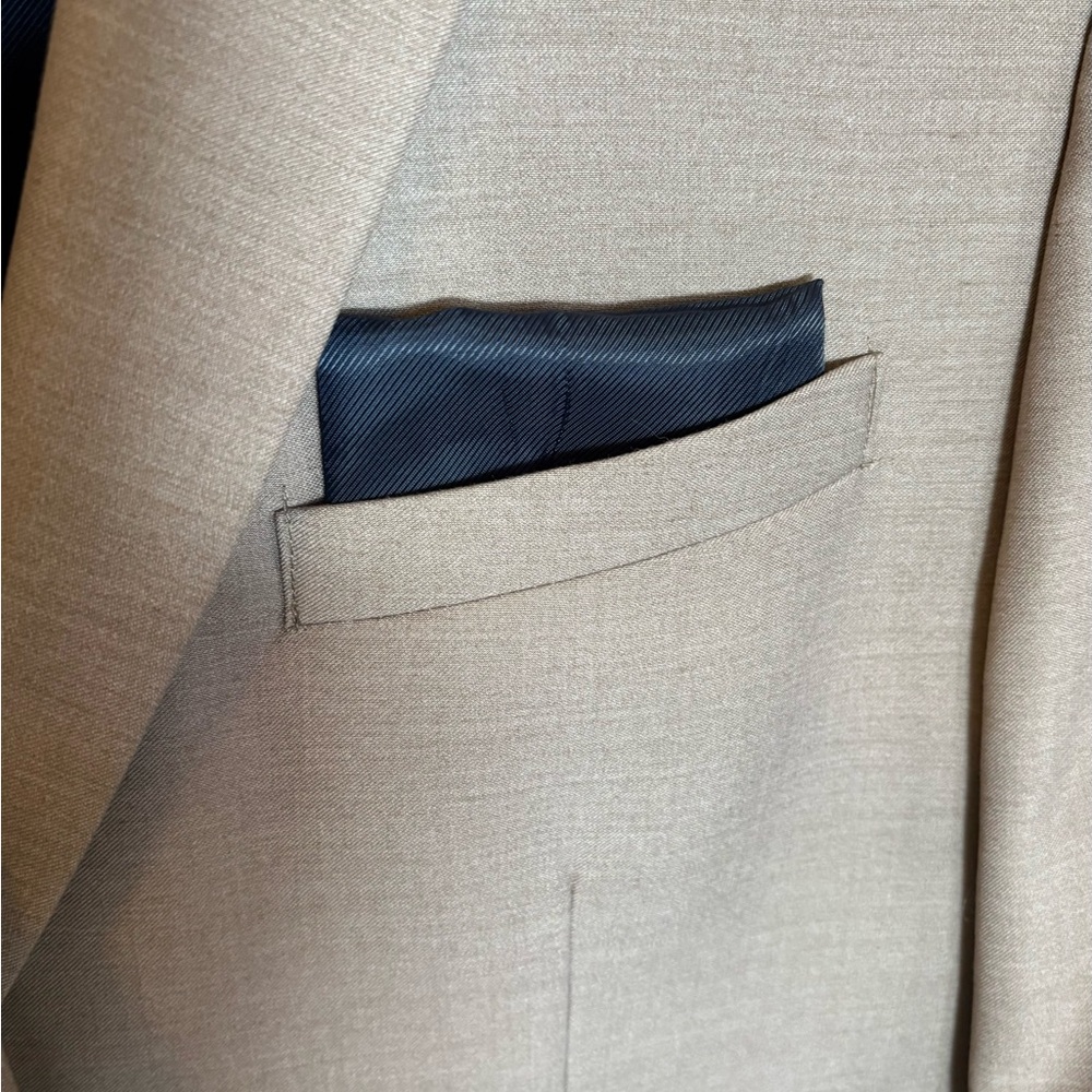 French Connection Men's Beige/Tan Sport Coat/Blazer
SZ 42 Regular - Picture 4 of 11